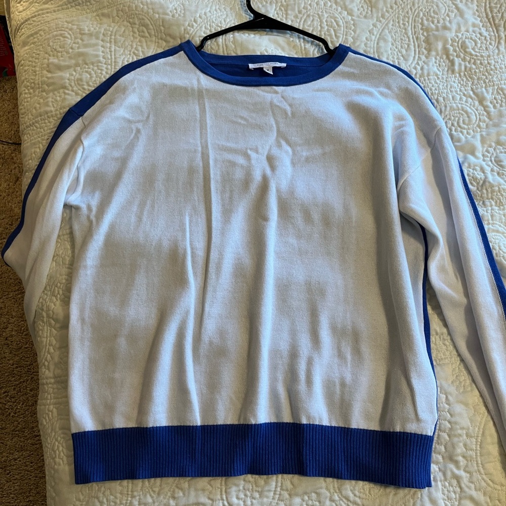 Talbots Blue and White Women's Sweater